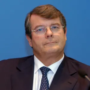 Charnier d'oiseaux protégés, liste d'espèces à éliminer, système de primes... L'accablante enquête sur le domaine d'Olivier Bouygues en Sologne