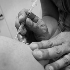 Alors, on te voit plus aux soirées ? Pour une santé communautaire.