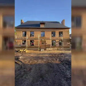 Bons plans, galères, conseils : ils partagent la rénovation de leur maison sur les réseaux sociaux