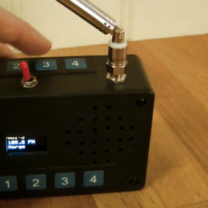 Modern DIY FM Radio