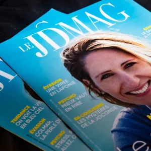 « Le JDMag » : le travail dissimulé sous le féminin de Bolloré
