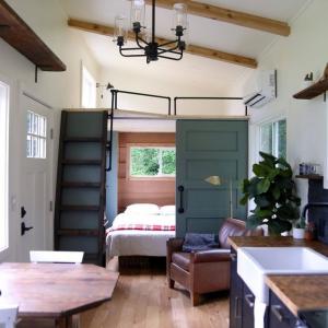 Aménagement tiny house : 5 astuces pour votre intérieur - Guide-tinyhouse