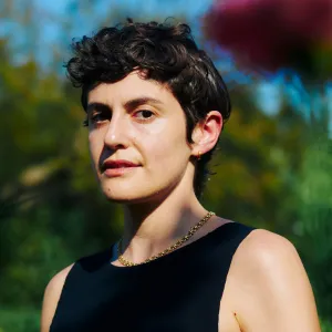 The World Is a Prism, Not a Window – with Zoë Schlanger