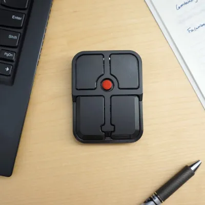 Ploopy Bean : le mythique « bouton rouge » d’IBM s’émancipe en souris open source (et vous allez l’adorer)