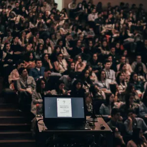 Le plus grand danger de l’IA à l’université n’est pas la triche, c’est l’érosion de l’apprentissage lui-même
