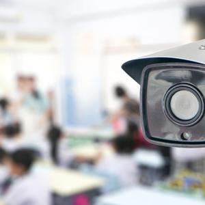 Déploiement de caméras « intelligentes» dans les espaces publics : la CNIL fixe des lignes rouges