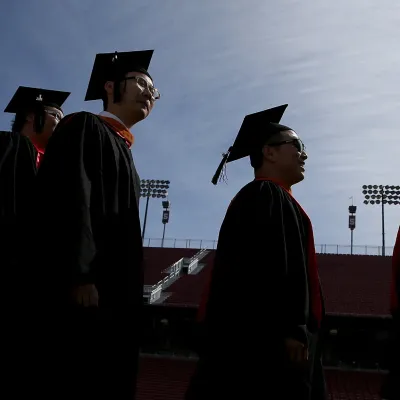 "Quand je vais dans les lycées, je suis une rock star": aux États-Unis, ne pas avoir fait d'études supérieures a rarement été aussi favorable pour trouver un emploi