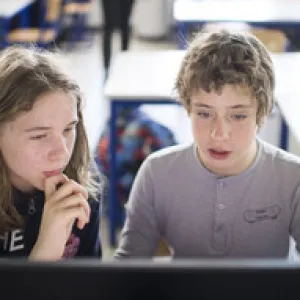 Compétences numériques des collégien.ne.s : des écarts importants selon l'origine sociale des élèves - Labo