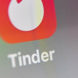 Tinder s’unit avec le gouvernement pour faire travailler les jeunes