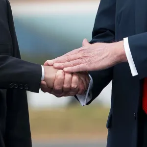 Trump, la poupée russe