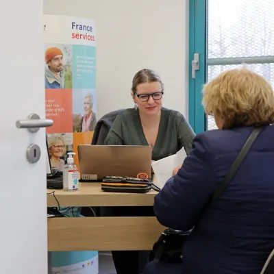 « La “dénumérisation” de nos services publics paraît absolument nécessaire »
