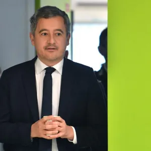 Gérald Darmanin ordonne l'arrêt de toute "activité ludique" en prison, après une polémique sur des soins du visage prodigués à des détenus