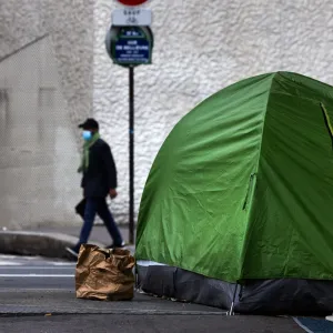 Le taux de pauvreté atteint un niveau record en France selon les dernièrs chiffres de l'Insee