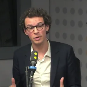 Crise environnementale : "On prend l'autoroute à contresens ", dénonce le collectif Nos services publics qui dévoile son rapport annuel