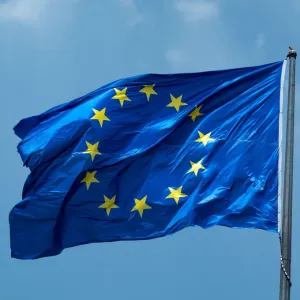 Encadrement de l’intelligence artificielle : l’Europe va-t-elle trop vite ?