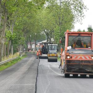 Tarn : le Département expérimente un enrobé bas carbone pour moderniser ses routes