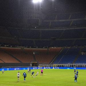 Le foot s'est-il dissous dans les pixels et les données ?