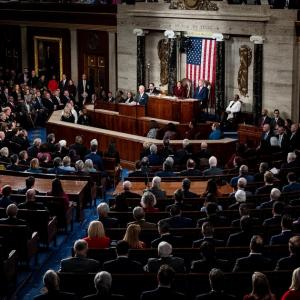 Les républicains mordent la main tendue de Biden