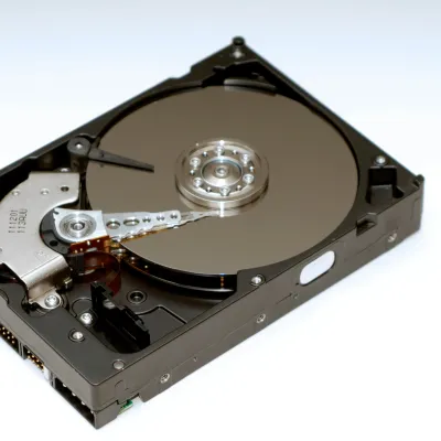 Linux 7.1 : résurrection du NTFS, activation d’Intel FRED et grand ménage de printemps 🐧