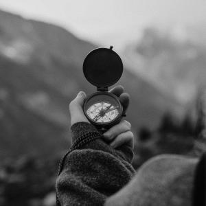 Pour revenir à l’esprit du web, soyons (beaucoup) plus curieux !