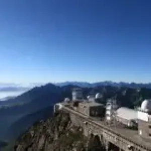 What is the biggest star we can observe from France ? Pic du Midi [Time-Lapse]