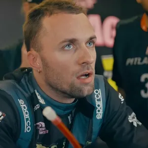 Pourquoi les Youtubeurs se lancent dans des aventures (toujours plus) extrêmes