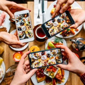 Comment peut-on aimer Instagram ? Entretien avec Philippe Mangeot