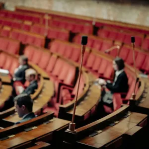 Les députés macronistes accumulent les maux d’absence