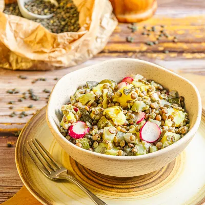 Salade de lentilles et pommes de terre (végétarien, vegan)