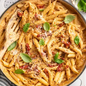 Marry Me Pasta - Quick & Easy Vegan Dinner!