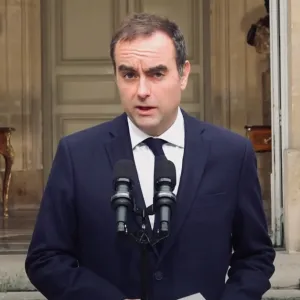 Crise politique : et si on tirait au sort tous les ministres et les députés ?