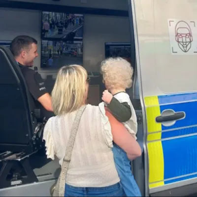 IA et reconnaissance faciale : le Royaume-Uni inaugure la police « proactive »