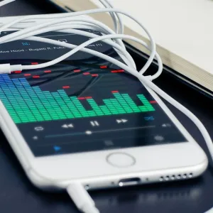 Les algorithmes aux commandes