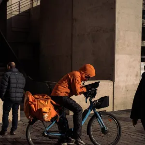 « Il faut travailler minimum douze ou treize heures par jour, parfois sans manger »