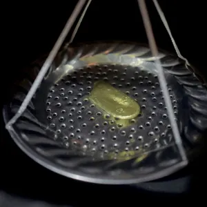 Transformer l’or en argent : une alchimie risquée au Sahara