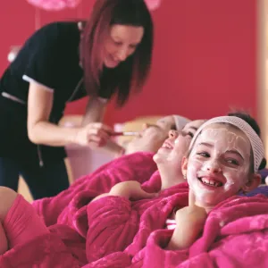 Les instituts de beauté pour enfants font fureur en France