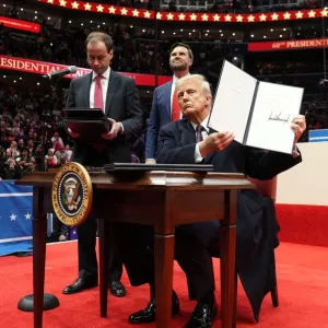 Trump, le premier jour du reste des États-Unis