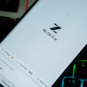 L’IA qui lisait tout sur votre écran 😱 : la panique qui a forcé un rival de TikTok à passer à l’open source