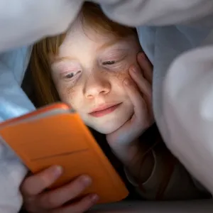 Le brainrot, ou « pourriture cérébrale » liée aux réseaux sociaux, serait le mot de l’année 2024