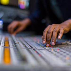 Al(t)gorithmes (3) : Streaming, des algorithmes pas toujours responsables