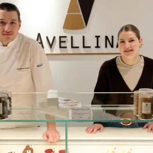 Un jeune couple lance une nouvelle pâtisserie, Avellina, au coeur de la Grand’rue
