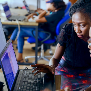 Comparing Ubuntu vs macOS for enterprise developers