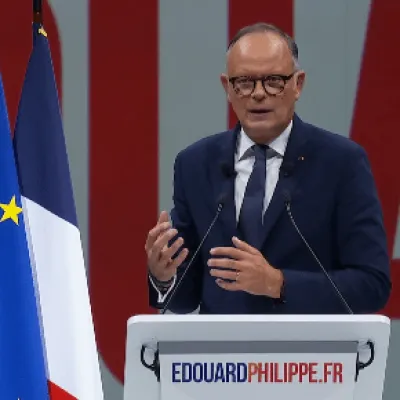 Edouard Philippe veut raccourcir les vacances d’été