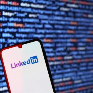 Half of LinkedIn thought leaders are writing content with AI • The Register