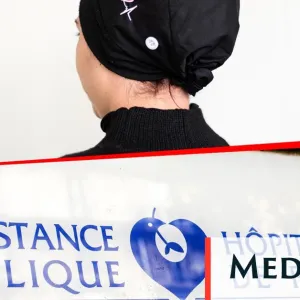 À l’hôpital, la chasse aux couvre-chefs des femmes perçues comme musulmanes s’intensifie