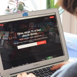 Pollution numérique : 10 gestes écolos pour réduire son empreinte numérique