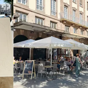 « La Terrasse Kléber » : l'ex-brasserie Kohler-Rehm reprend (enfin) du service à Strasbourg