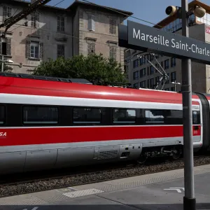 "Loin d'être une chance, elle constitue une menace": un rapport met à mal les bienfaits de la concurrence dans les trains français