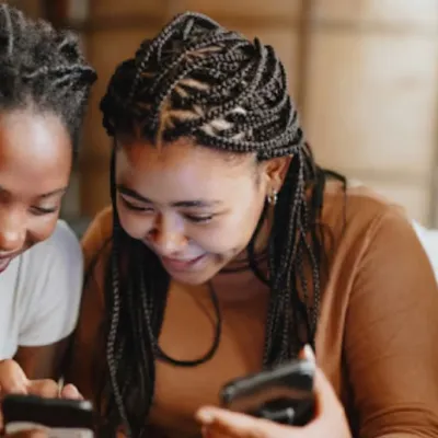 Pleias et la GSMA lancent CommonLingua : l’IA open source qui redonne une voix à 61 langues africaines
