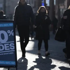 Ouverture des soldes d’hiver : la foule manque à l'appel des bonnes affaires